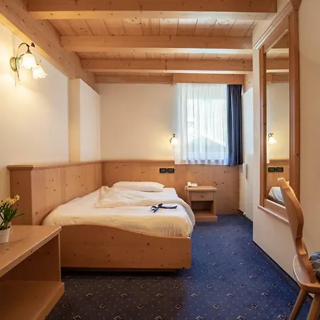 Hotel Siror Fiera Di Primiero